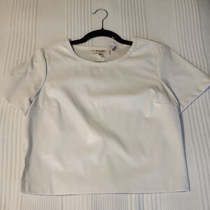 Elegant White Short Sleeve Top